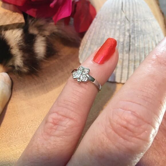 Sterling Silver Butterfly CZ Toe Ring Midi Ring - Picture 3 of 5